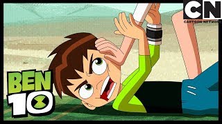 Мультфильм Ben 10 Sunbathing in Florida Beach Heads Cartoon Network