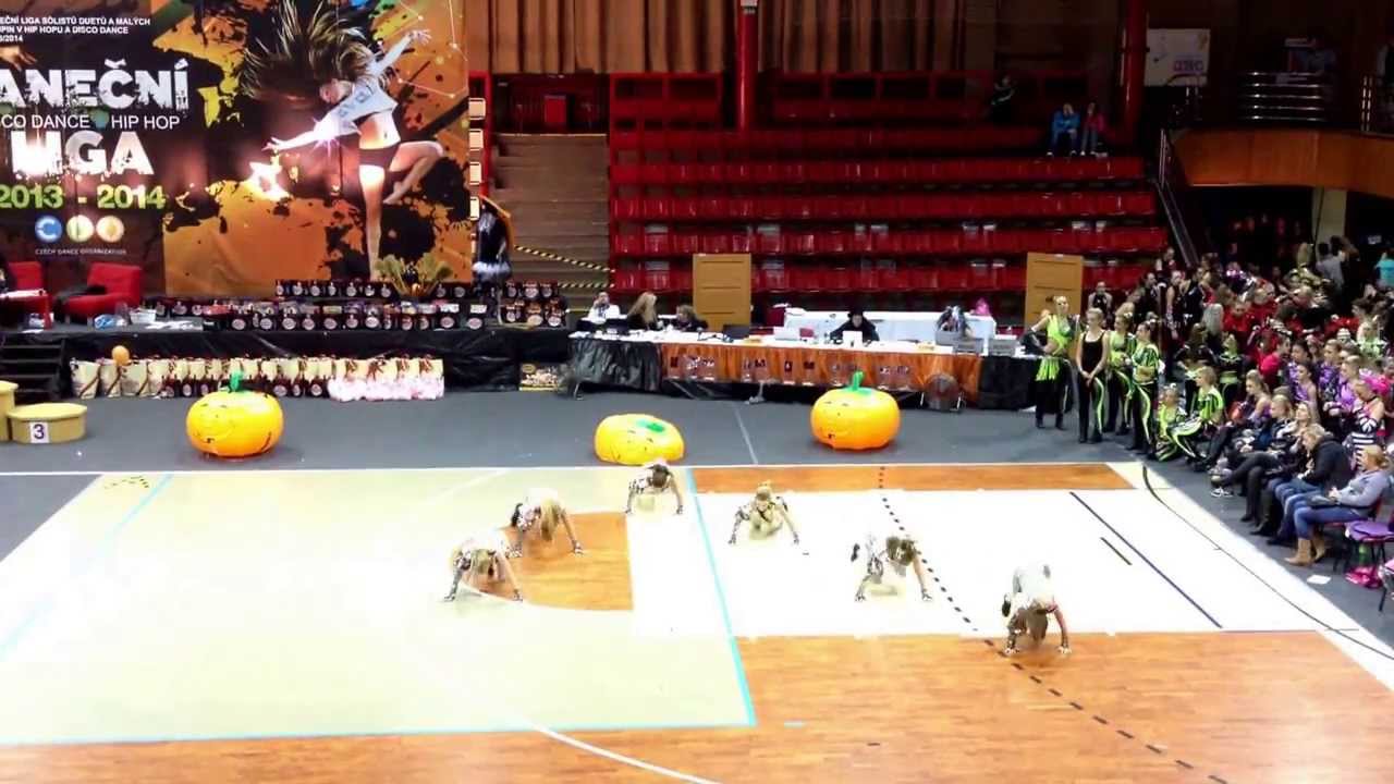 TCO DVK SPACE GIRLS extra liga 1.kolo - 5.místo 16.11.2013 Chomutov plzeň akce