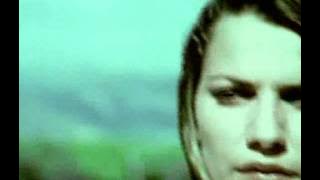 Jazzanova - No Use feat. Clara Hill (Official Video)