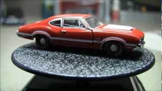 M2 1/64 Castline 1970 Oldsmobile Cutlass 442 : Let's Crack Her Open! Awesome Car!