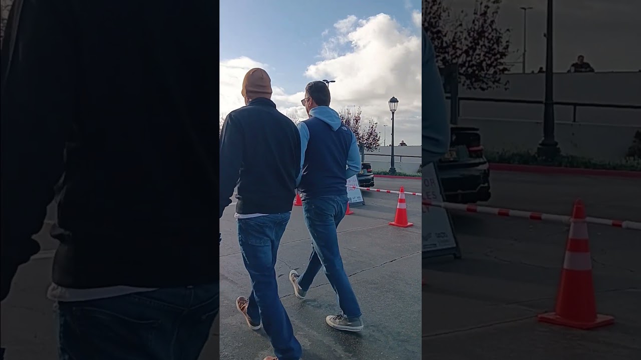 South OC Cars A Coffee San Clement GOOD SOUNDS 12 27 25 EP 5