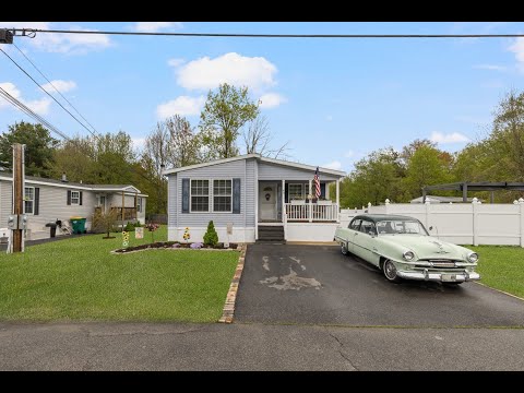 40 Hemlock Road, Chepachet, RI home video tour