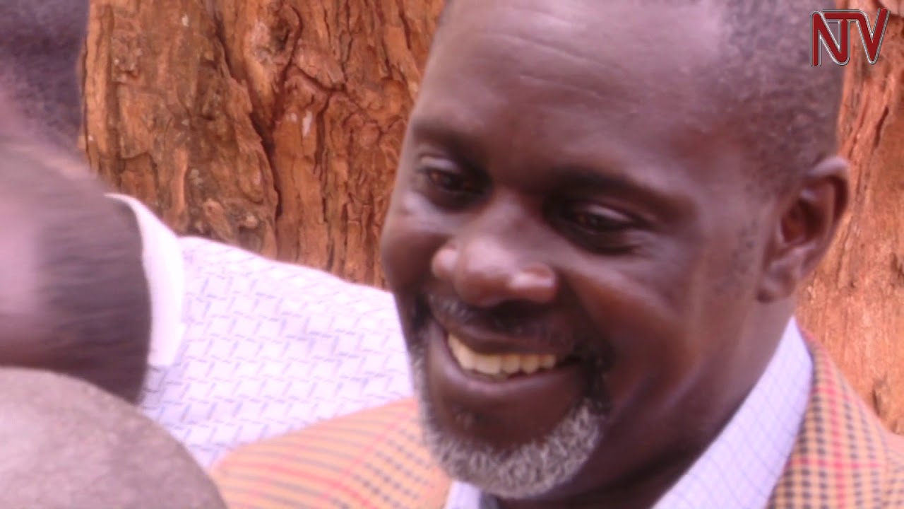 Lewis Rubongoya Ayanukudde Abed Bwanika, Buli omu Alumiriza Munne Okubeera owa NRM