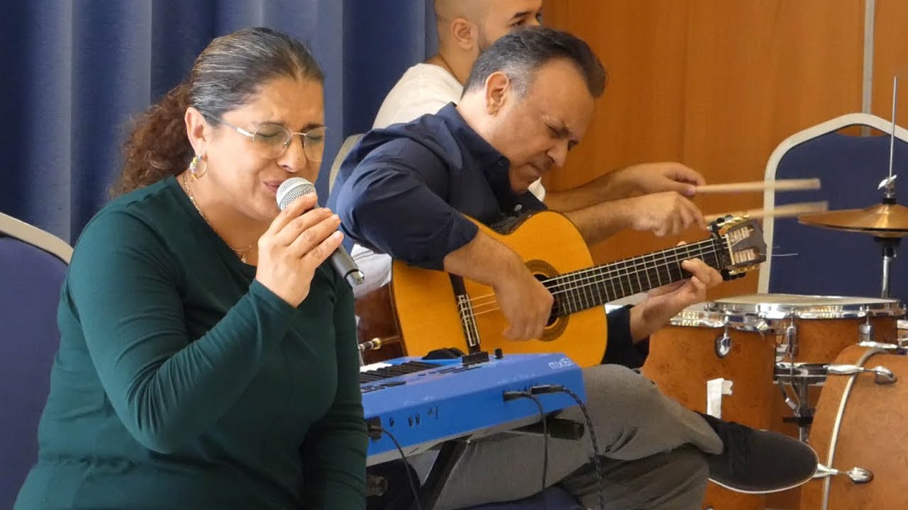 RICARDO Y TABITA DE TORRENTE  /  EN EL RETIRO DE LA IGLESIA DE TORRENTE  - 23/10/022