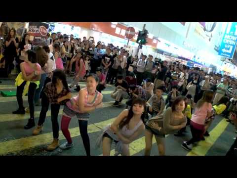 Gangnam Style Flash Mob Dancing Hong Kong -  - GANGNAM STYLE
