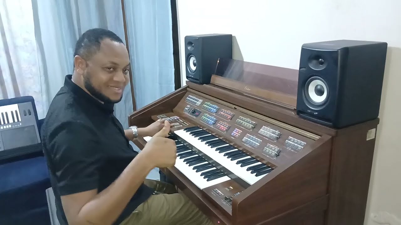 YESU NAKUPENDA || TUMAINI SWAI(FM)