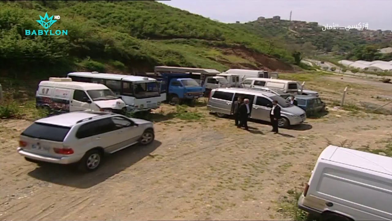 عصابتين تتشاجر بالرصاص بسيارة عارف  - #تكسي_الامان - اشترك الان ..