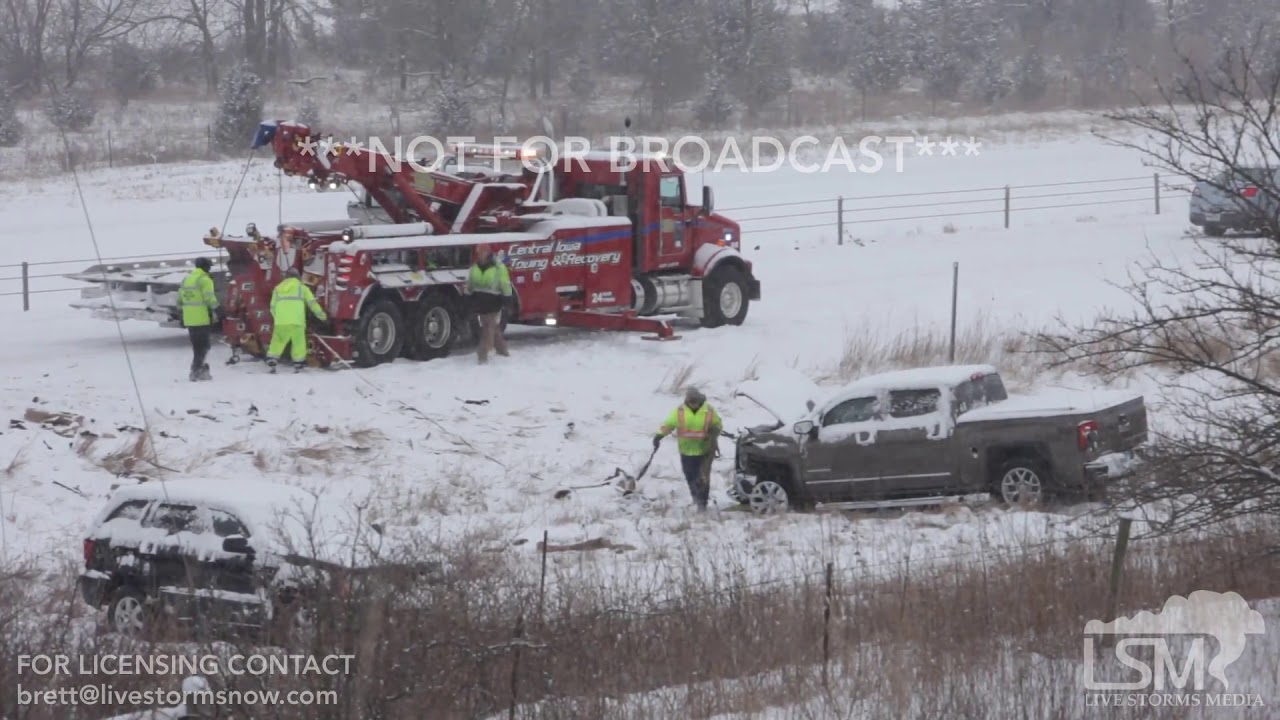 02052018 Ames Iowa Car Wreck I35 Shut Down YouTube