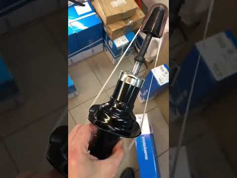 Амортизатор задний Nissan