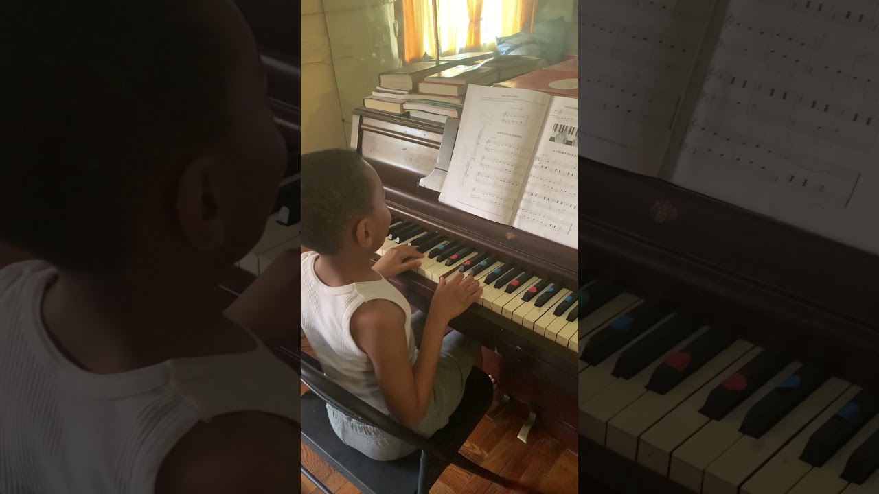 John Thompson’s Modern Piano Course  grade 1;  Mountain Climbing