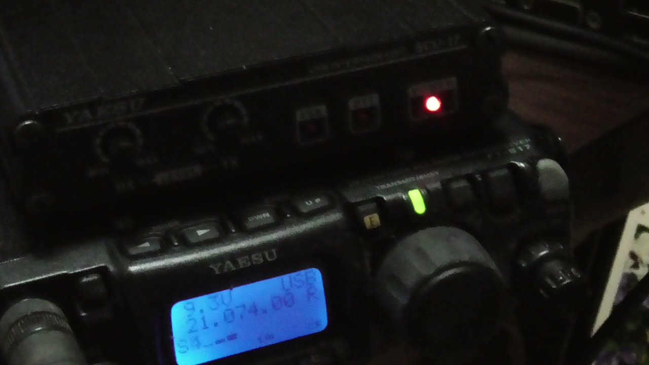 YAESU純正SCU-17オーディオインターフェイスでFT-817のFT-8 - YouTube