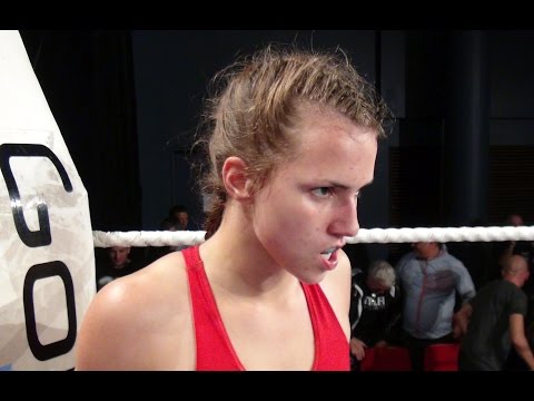 3  58 kg, C class 3×2 min  Anna Stahl DK vs Bon Van Den Einde BE Mikenta Fight Night 12 09 2015 +71%