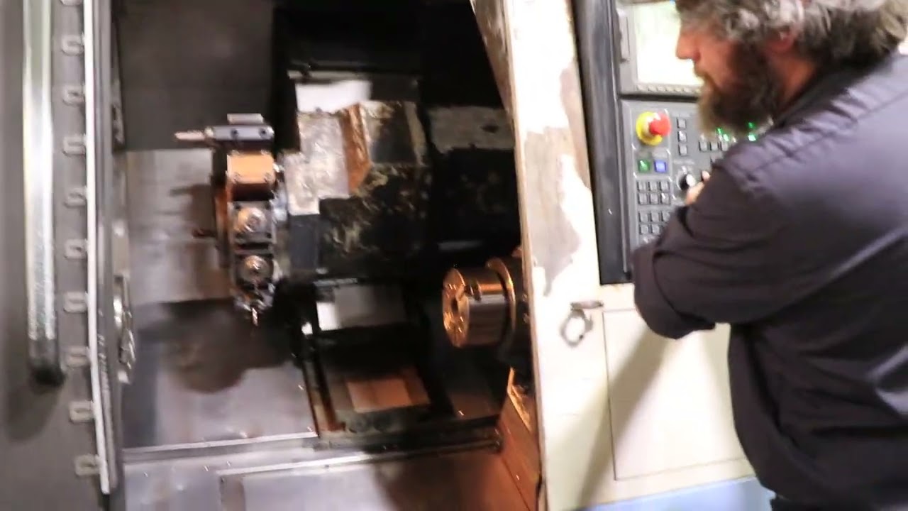DOOSAN PUMA 2000SY MULTI-AXIS CNC TURNING CENTER NEW: 2008 - YouTube