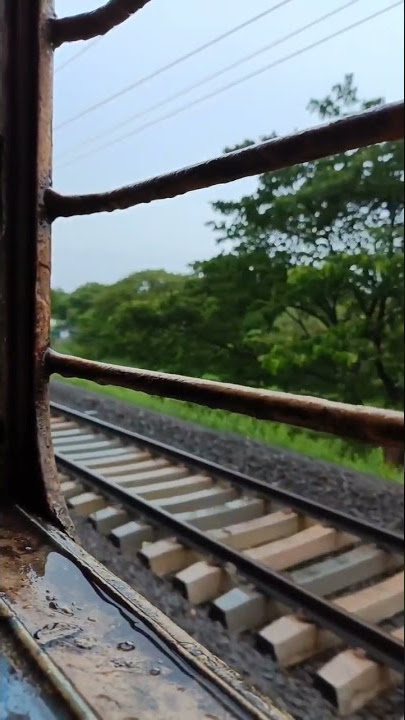 Train window seat view is💞😚🌄#shorts #viewwithanurag#train #trainvideo #statusvideo #statuswhatsapp