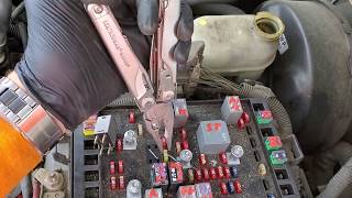 2002 Chevy Trailblazer Fuel Pump Relay, Fuel Pump Fuse Location