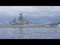 Russisk atom krydser på vej under Storebæltsbroen