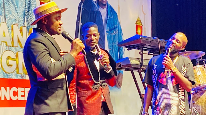Nseko Zokka!!! Mc Mariachi asazeeko Maulana and Reign ku stage enduulu nevuga