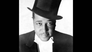 Video thumbnail of "Duke Ellington  - The Mooche - Best version"