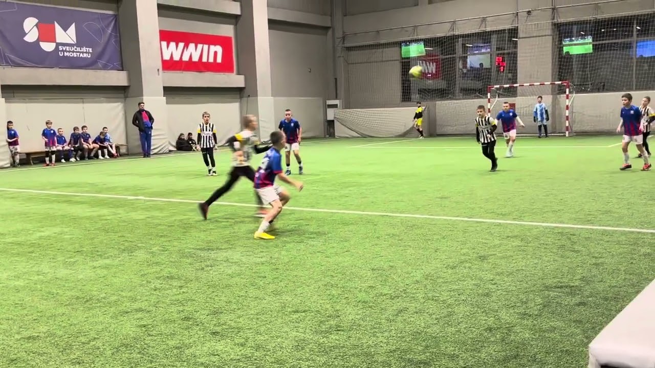 Fk Unis vs ŠF Tika Taka Mostar 2014 godiste 1/2 finale