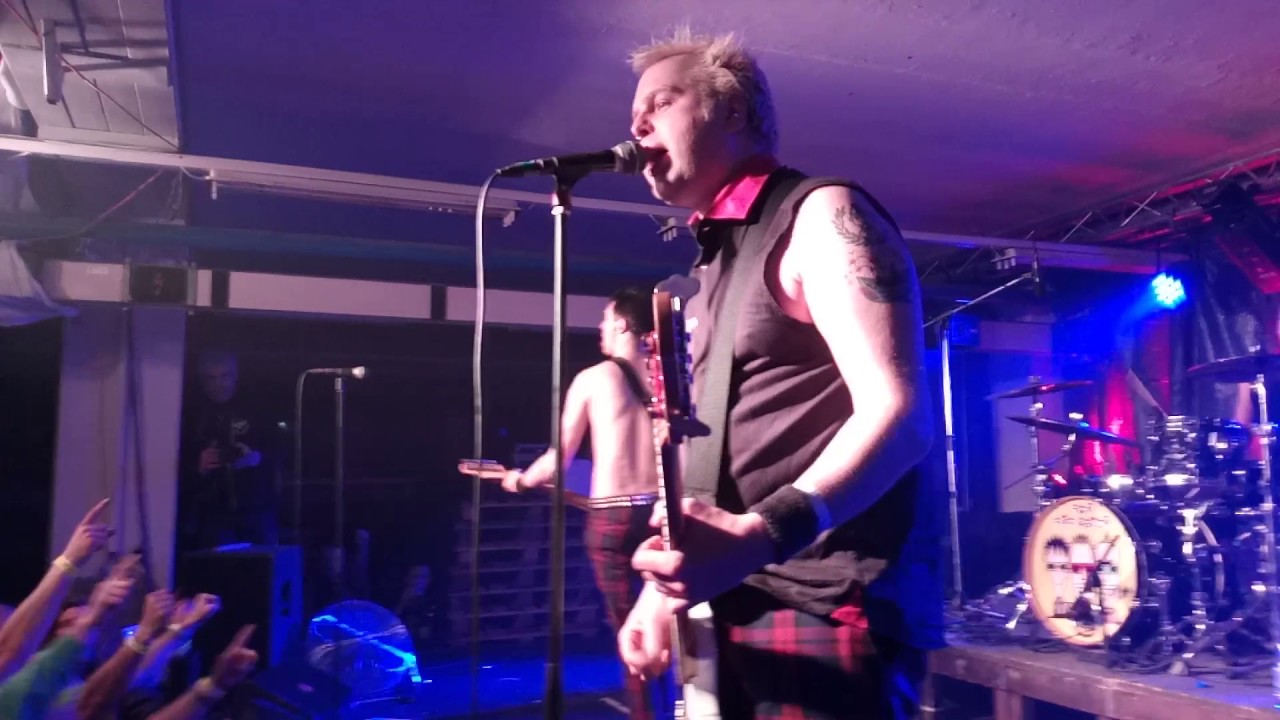 The Toy Dolls Glenda & The Test Tube Baby YouTube