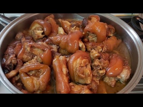 Video: Cara Memasak Kaki Babi Untuk Daging Kental