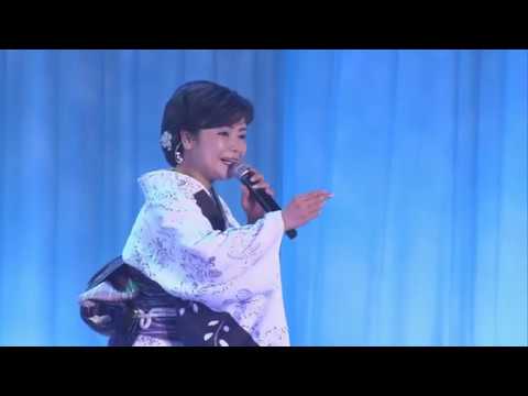 葵かを里 雪の兼六園 - YouTube