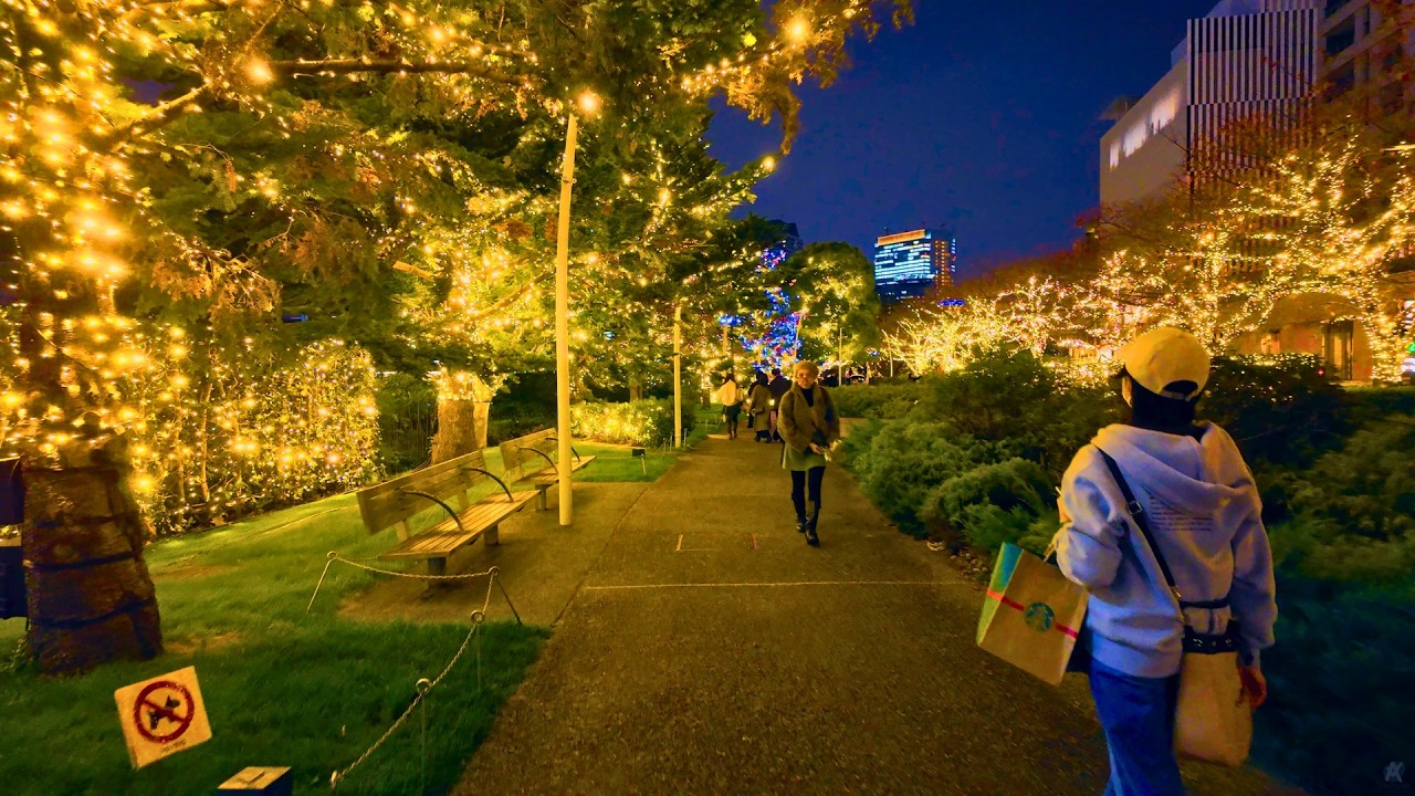 2025 Tokyo Christmas Lights at Roppongi | 4K Walking Tour