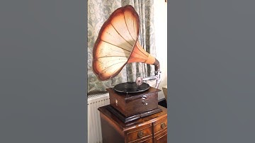 Gramophone playing