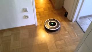 Roomba 780 + Lighthouse: Tractor beam guiding robot to next room