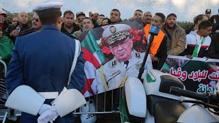 En Algérie, hommage populaire et funérailles nationales pour le général Ahmed Gaïd Salah