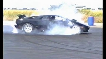 [Credit] Road & Track Presents: The Need for Speed (Playstation)