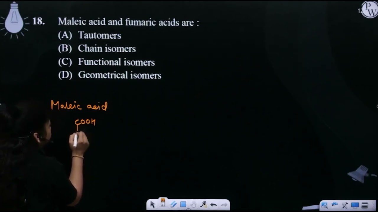 Maleic acid and fumaric acids are :....