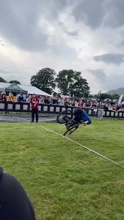 HUGE CRASH at ARD ROCK #mtb #downhill #fail #mtblife #crash #failarmy #downhillmtb