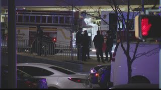Neighbors react after IMPD officer shot in Fountain Square | Update
