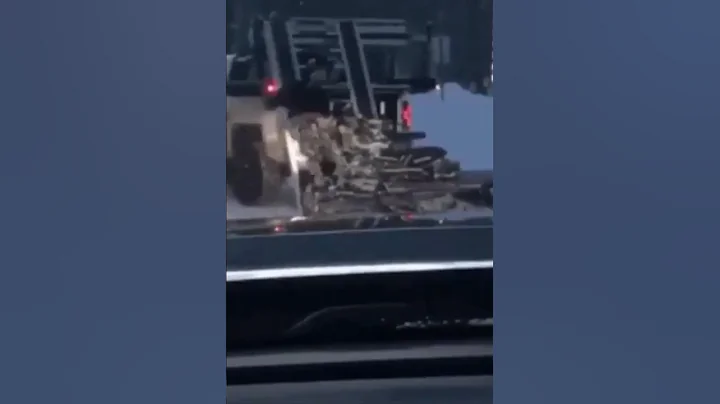 Snowmobile loading FAIL!