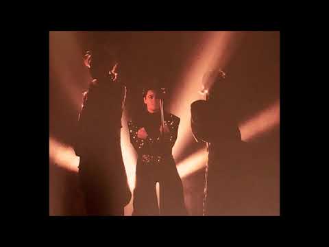 BOOWY / 唇にジェラシー（1985）
