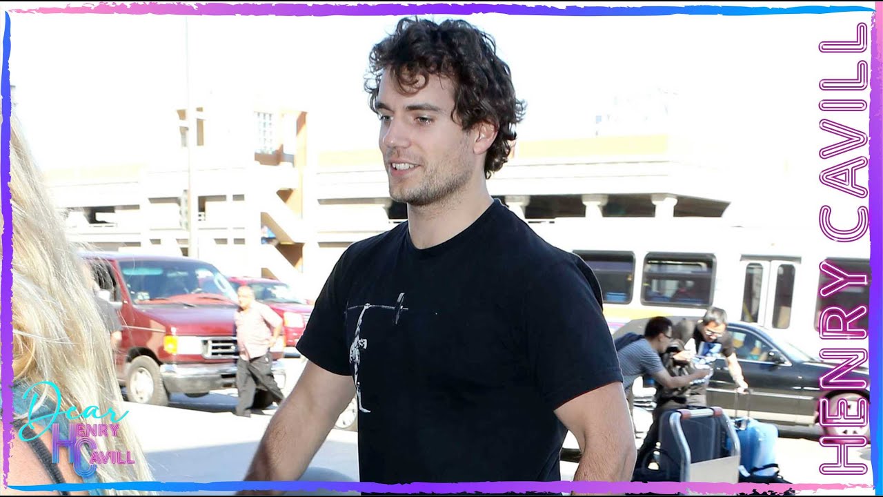 Henry Cavill❤️ LAX Airport