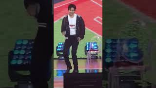 Taehyung Dancing To Hype Boy By Newjeans 101423