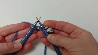 Join knitting in the round with an extra stitch
