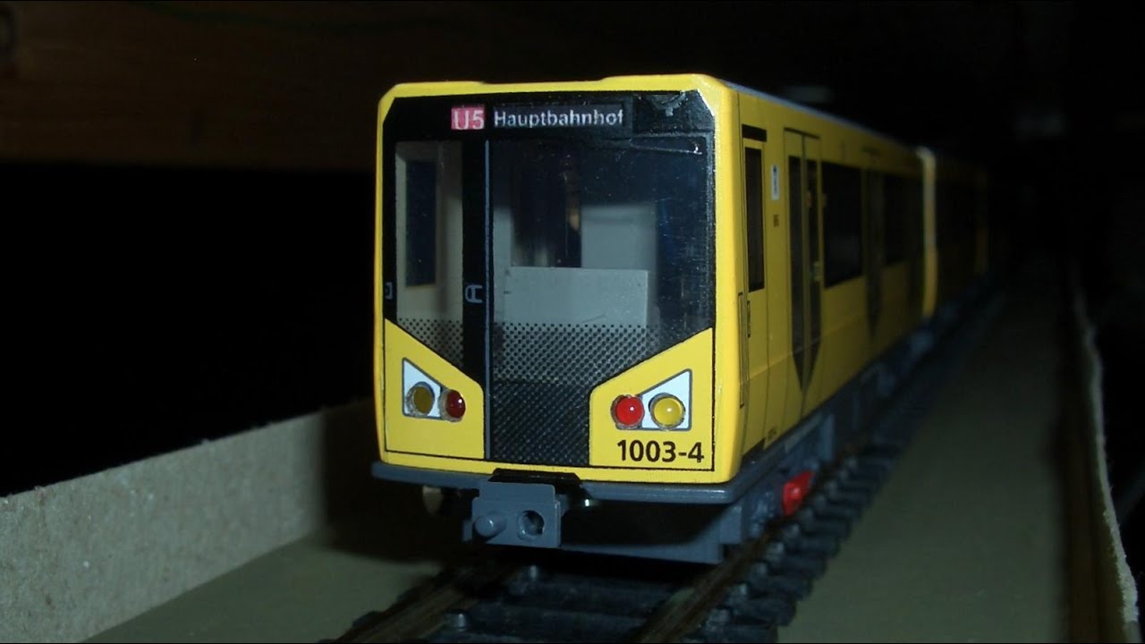 U Bahn unter der HO-Modellbahn