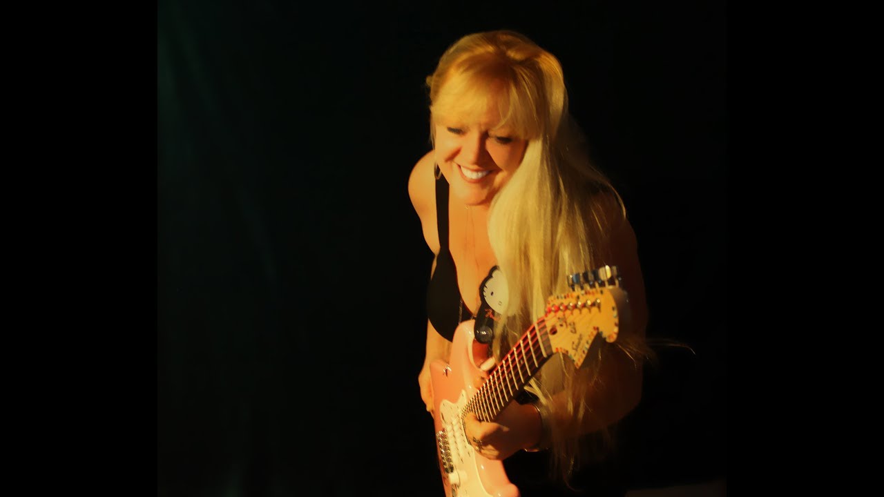 CAGuitarGirl - Jill Sharpe original Funkin' A -  Nashville at Soulshine 2019