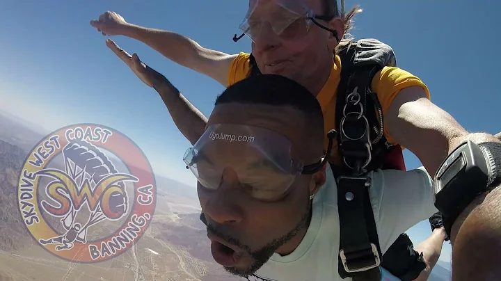 Nicholas Lester's mind blowing jump at Skydive Wes...