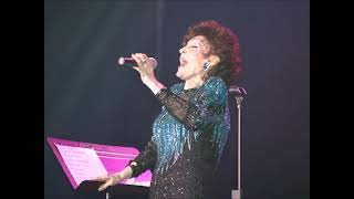 Dottie Rambo - I Will Glory In The Cross (Dottie tells the story behind the song)