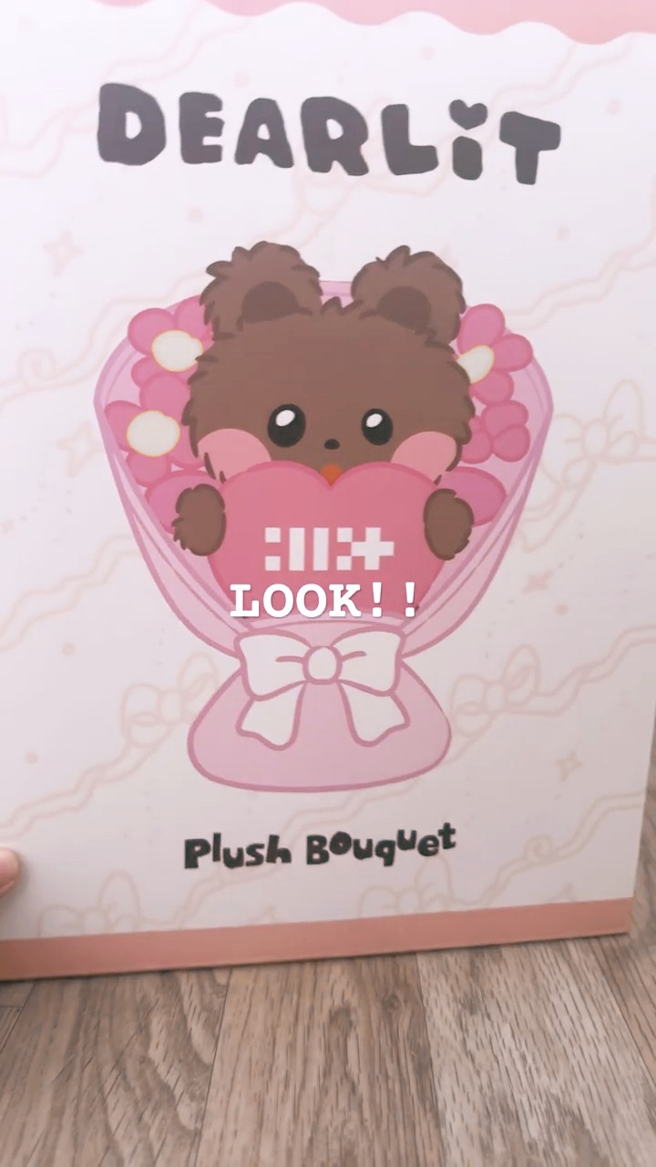 Unboxing illit 2nd anniversary dearlit bouquet (heehee/wonhee ver