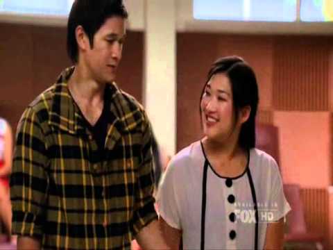 Glee "Fly Me To The Moon" - Tina / Mike