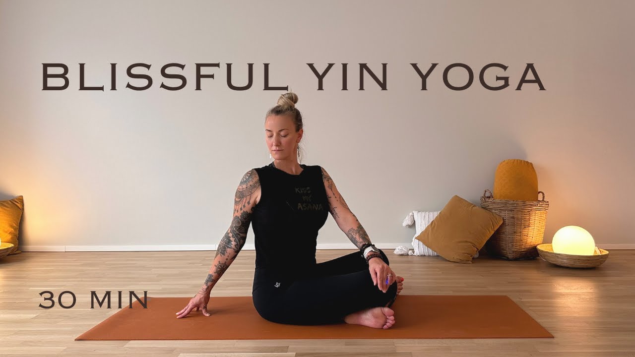 30 minute Blissful Yin Yoga - YouTube
