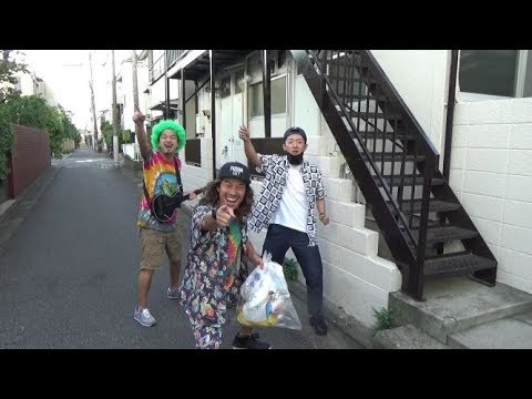 ゴミ捨てをするWANIMA