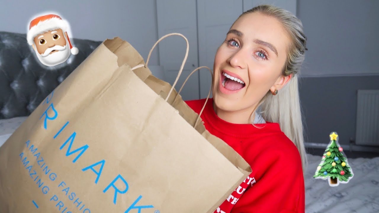 Huge Primark Haul CHRISTMAS 2020 | Christmas Pyjamas, Clothing, Accessories + More | HeyIt'sTom&El