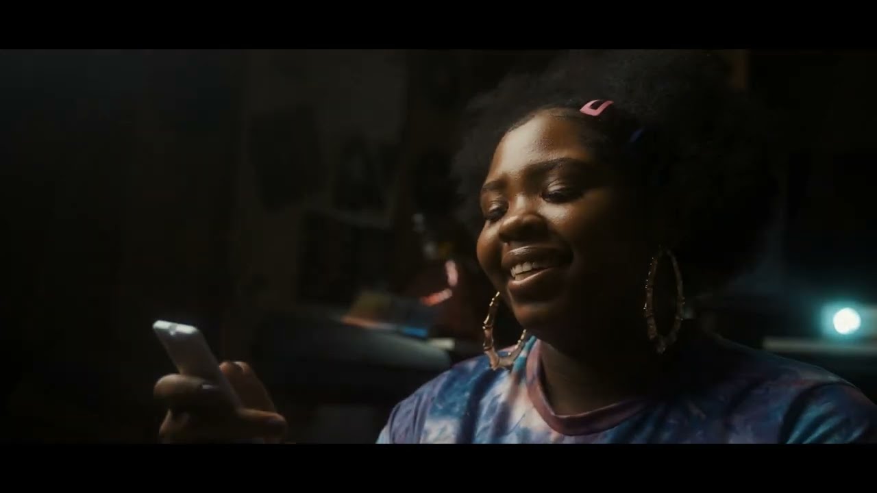 Mira Laydee V "Venting" Prod. By Dj Kale (Official Video) en YouTube Mira Laydee V "Venting" Prod. By Dj Kale (Official Video) en YouTube