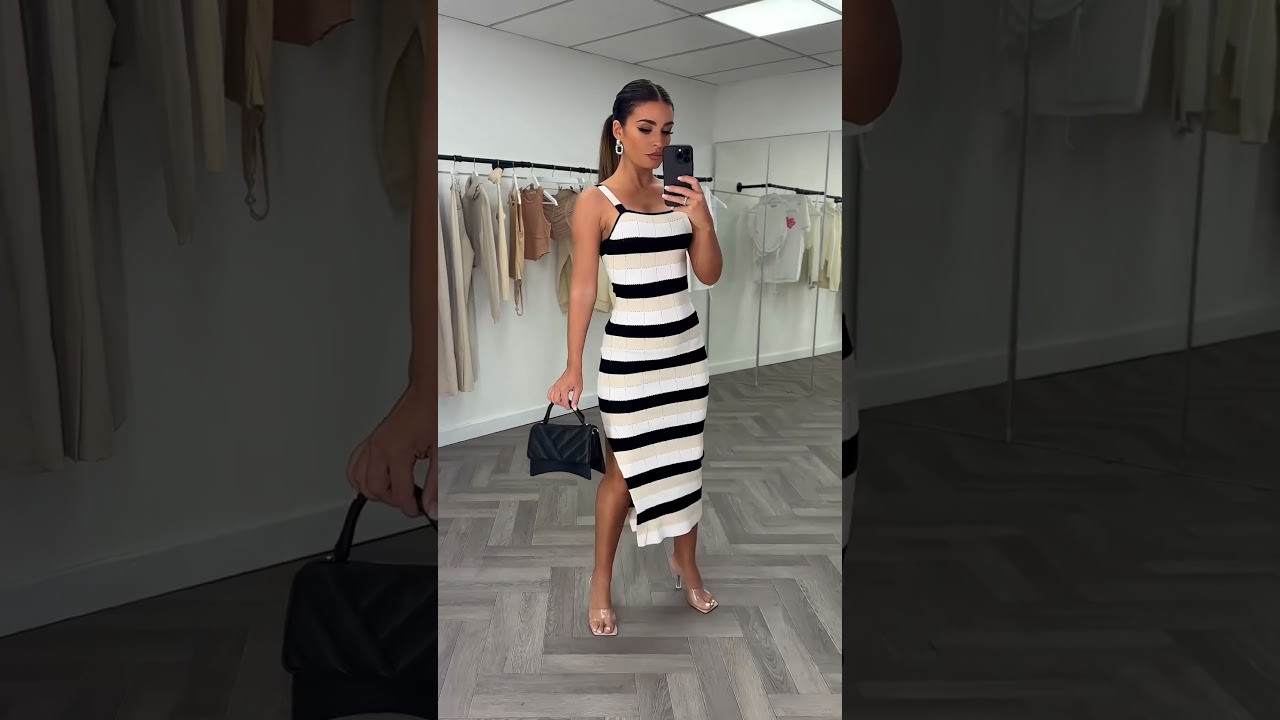 Get a midi dress this summer! Shop now 